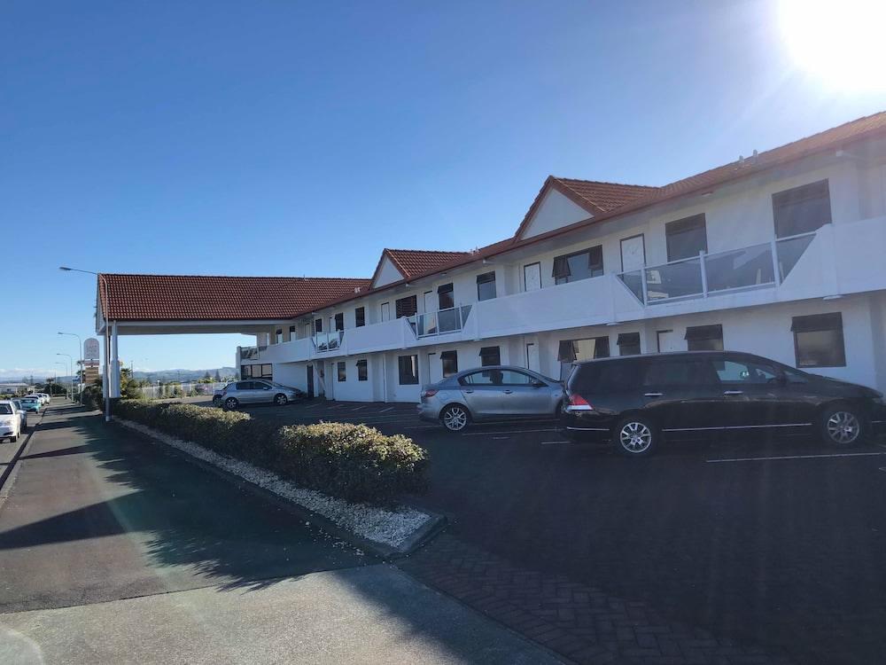 Harbour View Motel On Ahuriri Beach In Napier Nz With Sea View Suites Exterior foto