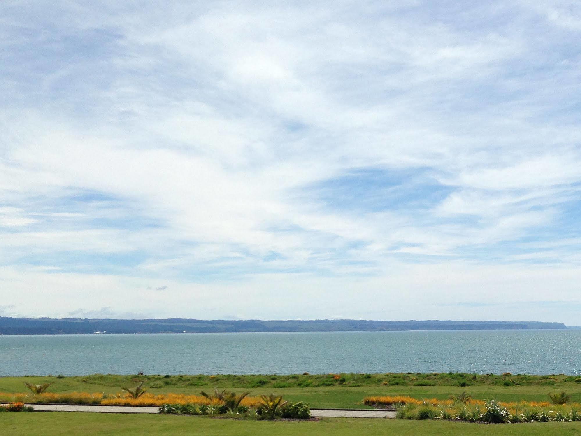 Harbour View Motel On Ahuriri Beach In Napier Nz With Sea View Suites Exterior foto